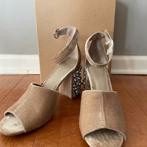 NEW Joie Lafayette Block Sandal Size41-US Women 10